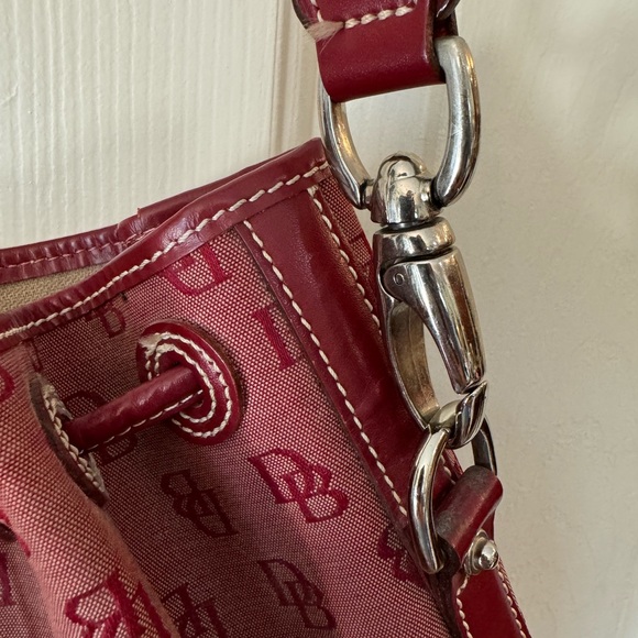 Dooney & Bourke | Vintage Signature DB Collection - Picture 6 of 8